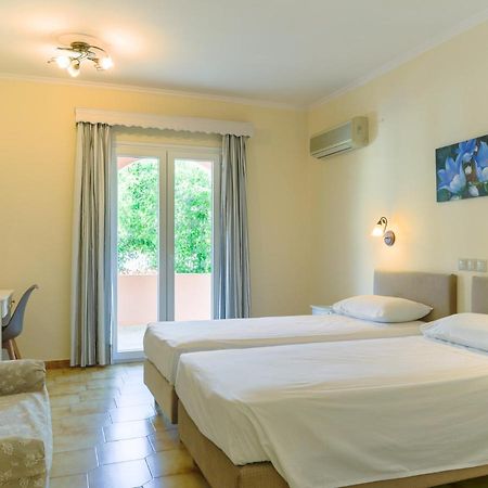 Fulvia Apartments Kassiopi Exteriér fotografie